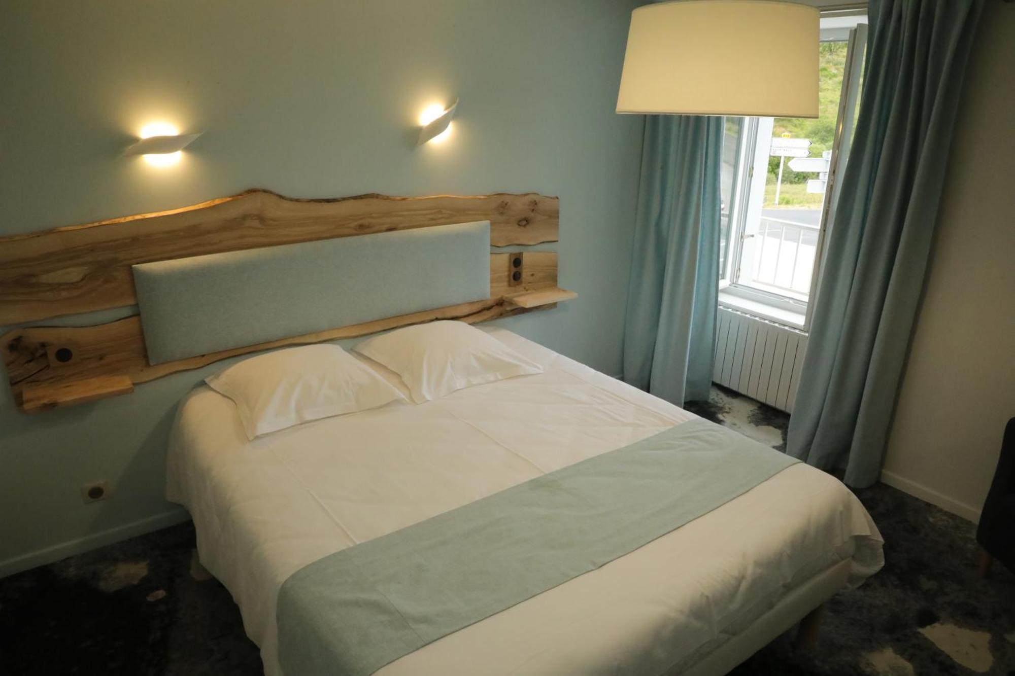 Hotel Le Relais De L'Aubrac Nasbinals Esterno foto