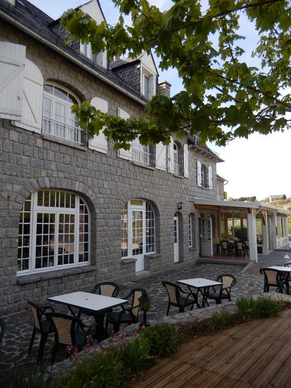Hotel Le Relais De L'Aubrac Nasbinals Esterno foto