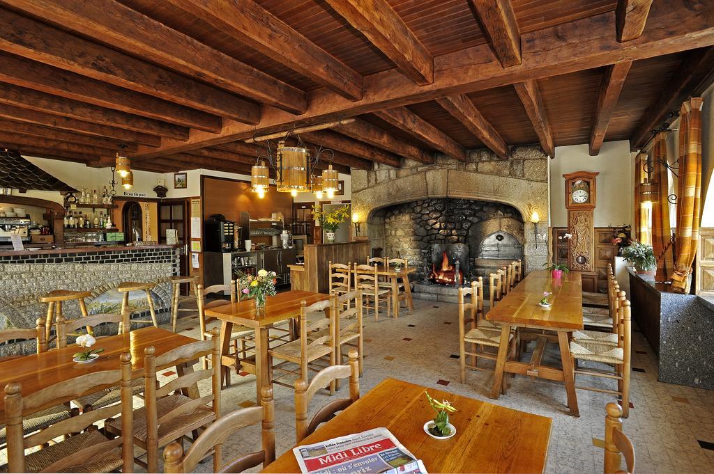 Hotel Le Relais De L'Aubrac Nasbinals Esterno foto